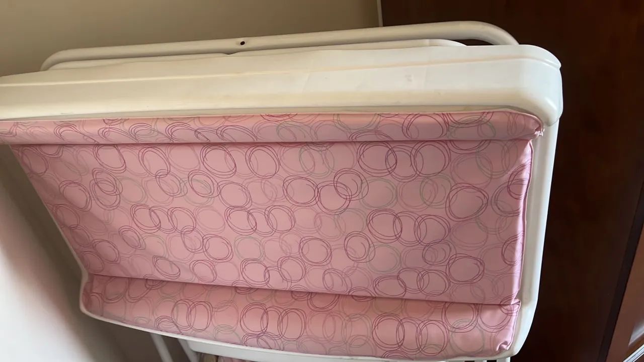 Trocador de bebê com almofada acolchoada - Foto 2