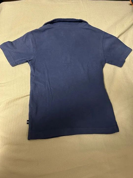 Polo Nautica infantil - Tamanho 4- azul - Foto 2