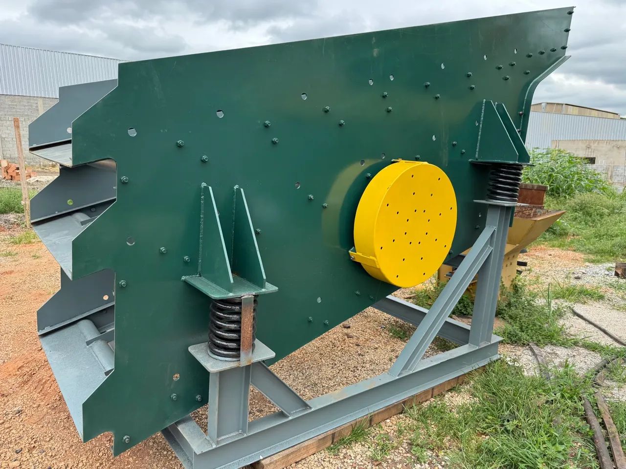 Peneira vibratória 3,00x1,20 / 3 decks ( NOVA COM GARANTIA ) - Foto 4