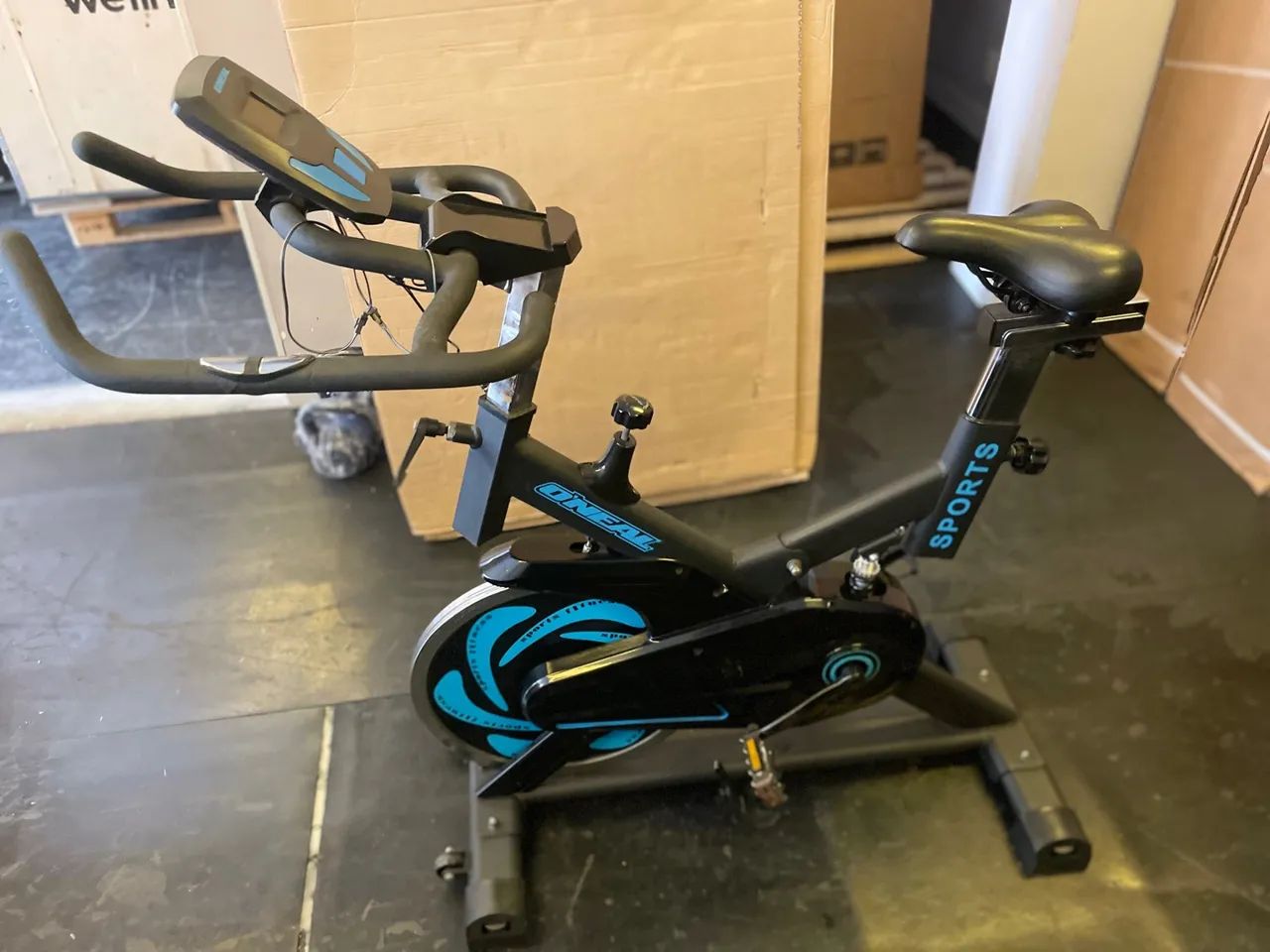 Bike De Spinning O'neal Tp1000 Semi Profissional 15 Níveis Cor Preto - Foto 4