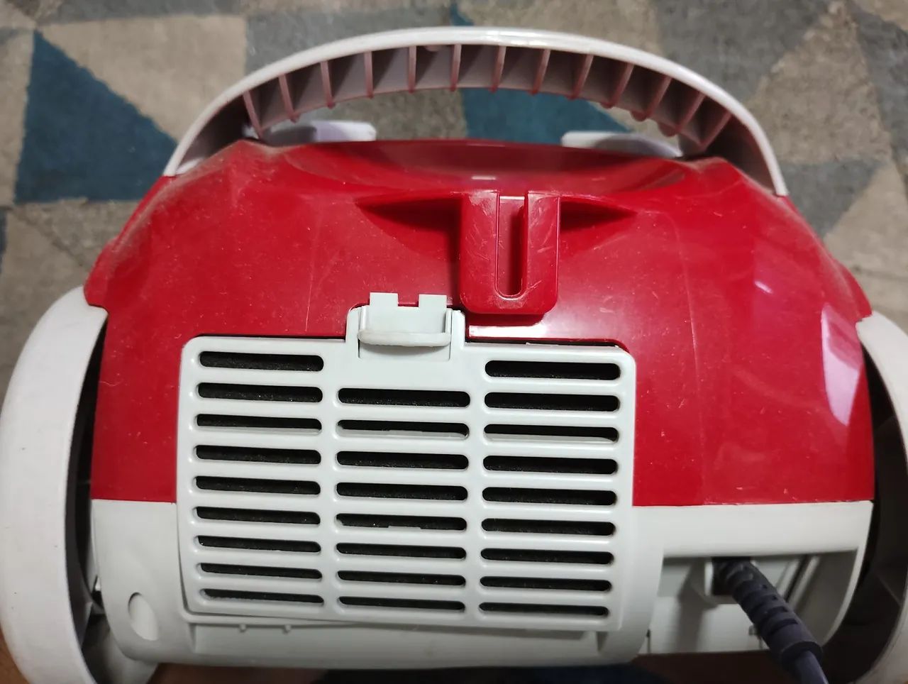 Vendo aspirador de pó mondial 