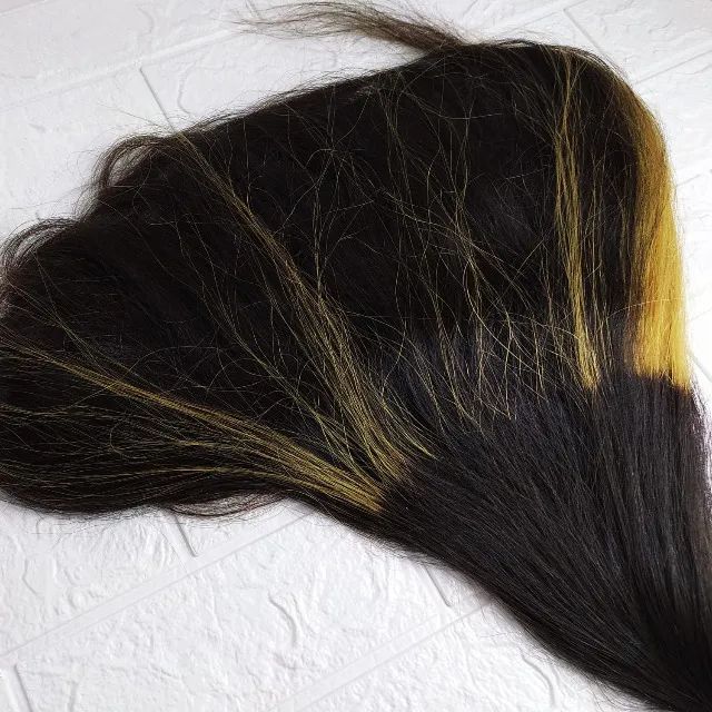 Cabelo Humano 1,10m 234g 20,00  Cast Med, Lev Ond