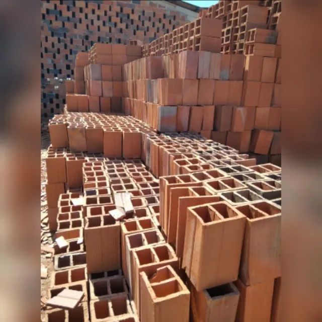 Vendo calhas menores , médias e maiores com entrega e o descarrego !  - Foto 2