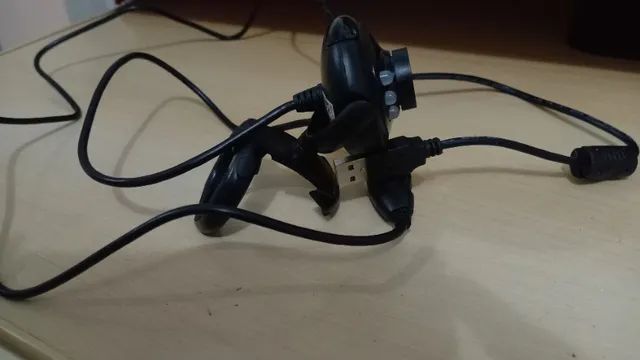 Webcam multilaser nova sem Uso 720 megapixels,leve,preta,com copia nota de compra ,usb . - Foto 3
