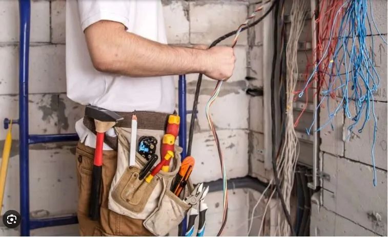 Projetos de  Elétrica  E Redes para Estabelecimentos e Residencias.