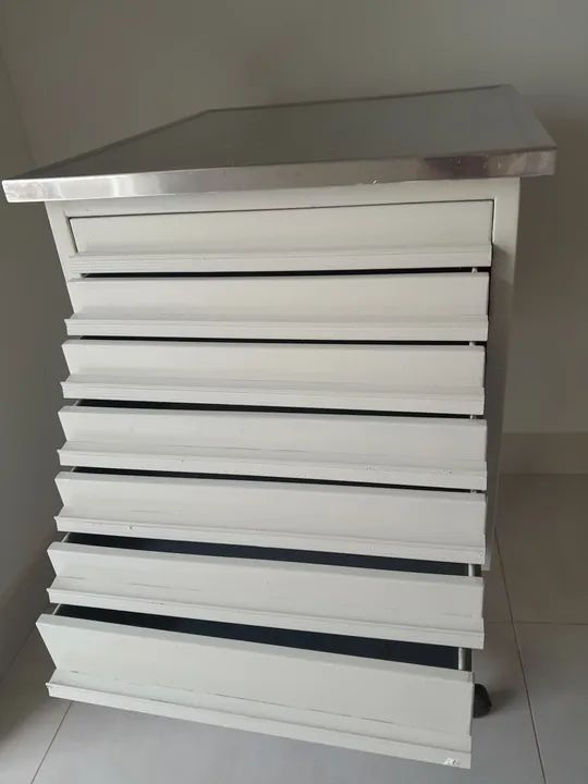 Armário (mesa auxiliar) - Foto 4