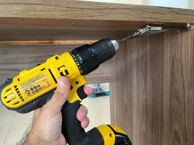 Parafusadeira Furadeira Impacto Maleta DEWALT