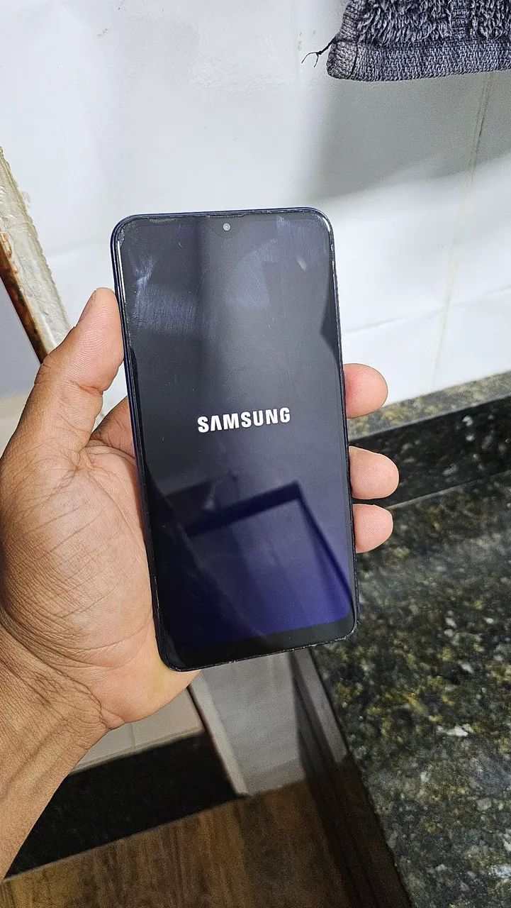 Samsung M10 32g 