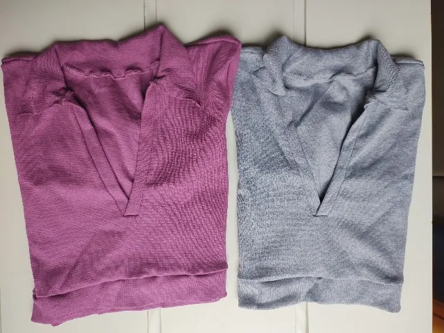 Kit 2 Croppeds Com Decote Na Frente Canelado Feminino Sem Bojo Cinza e Fucsia
