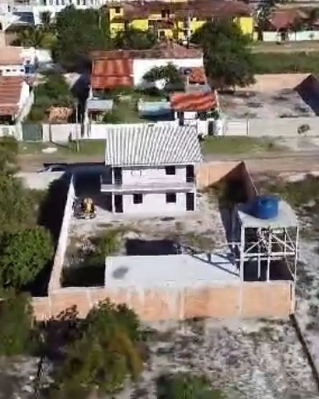 Vendo 04 kitnets mobiliadas, mais uma área gourmet em construção - Foto 5