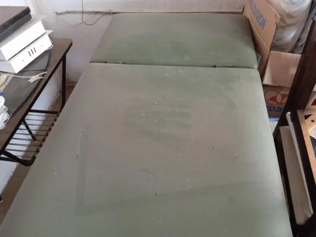 Maca em Couro Ecológico / Tecido Verde 78 cm x 158 cm x 180 cm - Foto 2