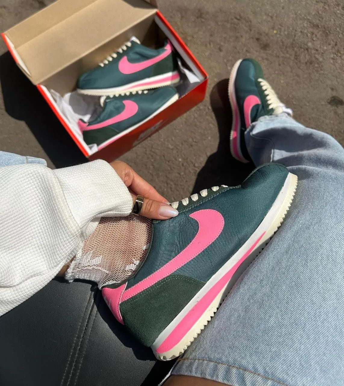 Tênis Nike Cortez Feminino - Verde e Rosa
