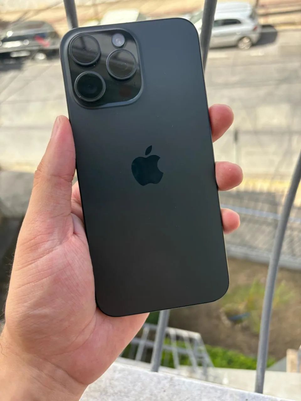 iPhone 16 Pro Max 512GB novíssimo Saúde da Bateria 100