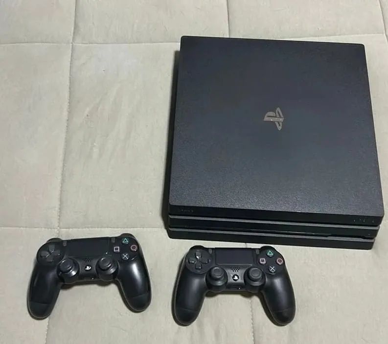 Playstation 4 pro 1 tera - Foto 3