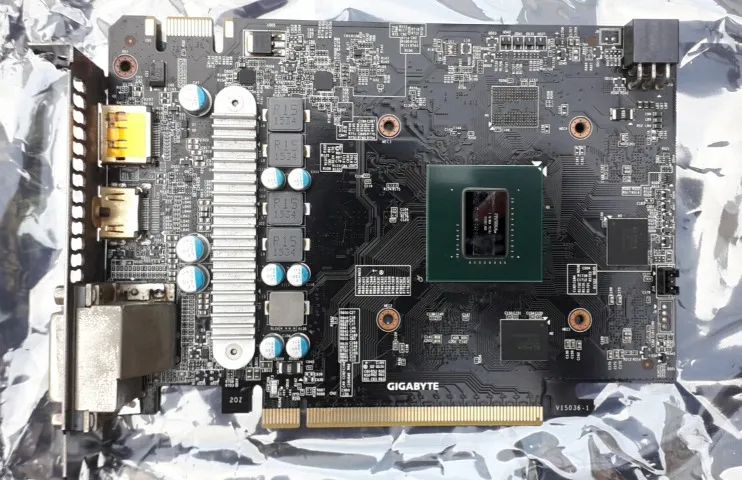Placa de vídeo GTX 960 2GB GiGABYTE Windforce - Foto 3