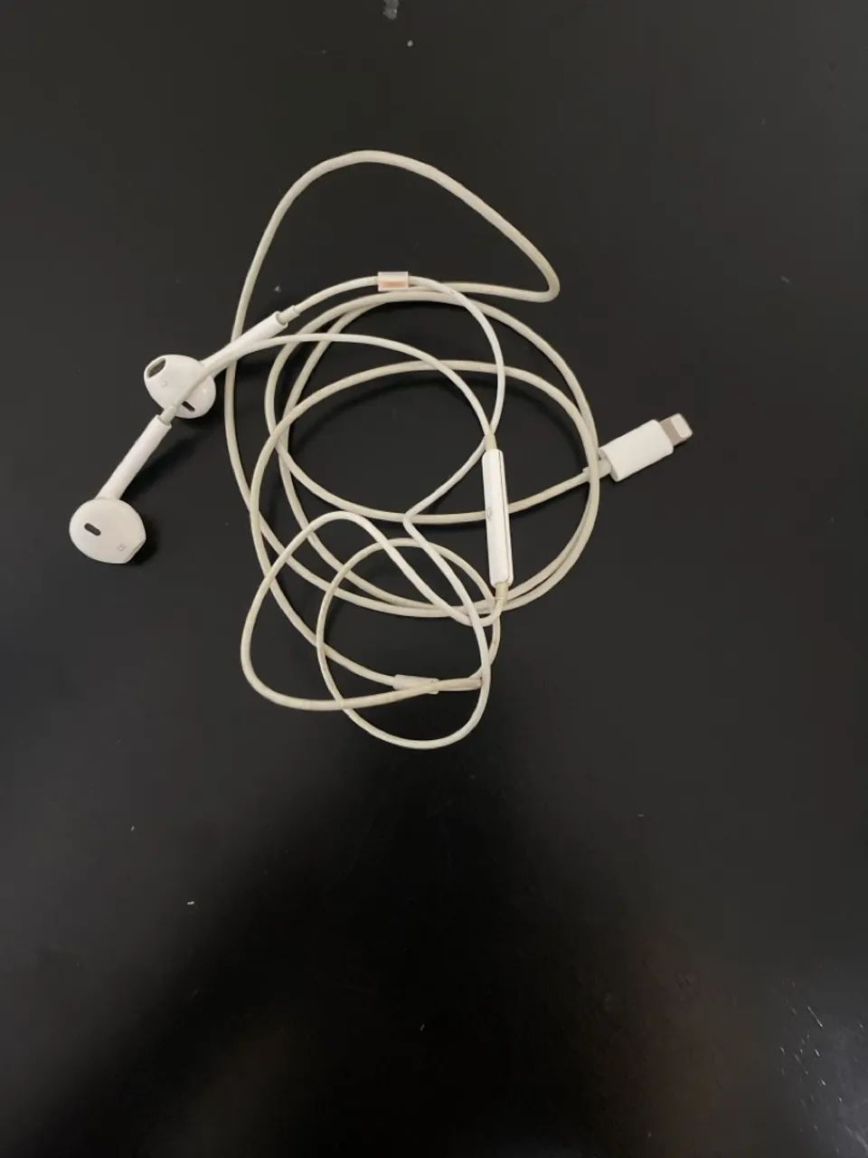 Fones de Ouvido Apple com Fio