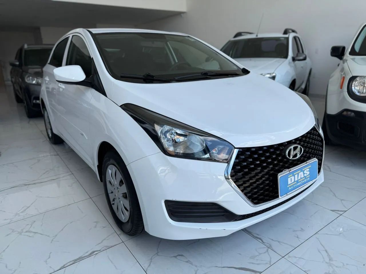 HYUNDAI HB 20 Hatch 1.0 12V 4P FLEX UNIQUE - 2019 - Foto 2