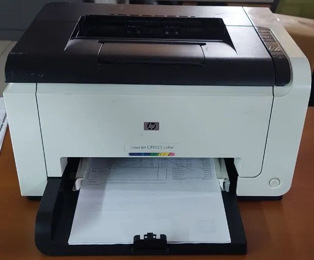 Impressora Laser Colorida HP CP1025 com apenas 890 cópias