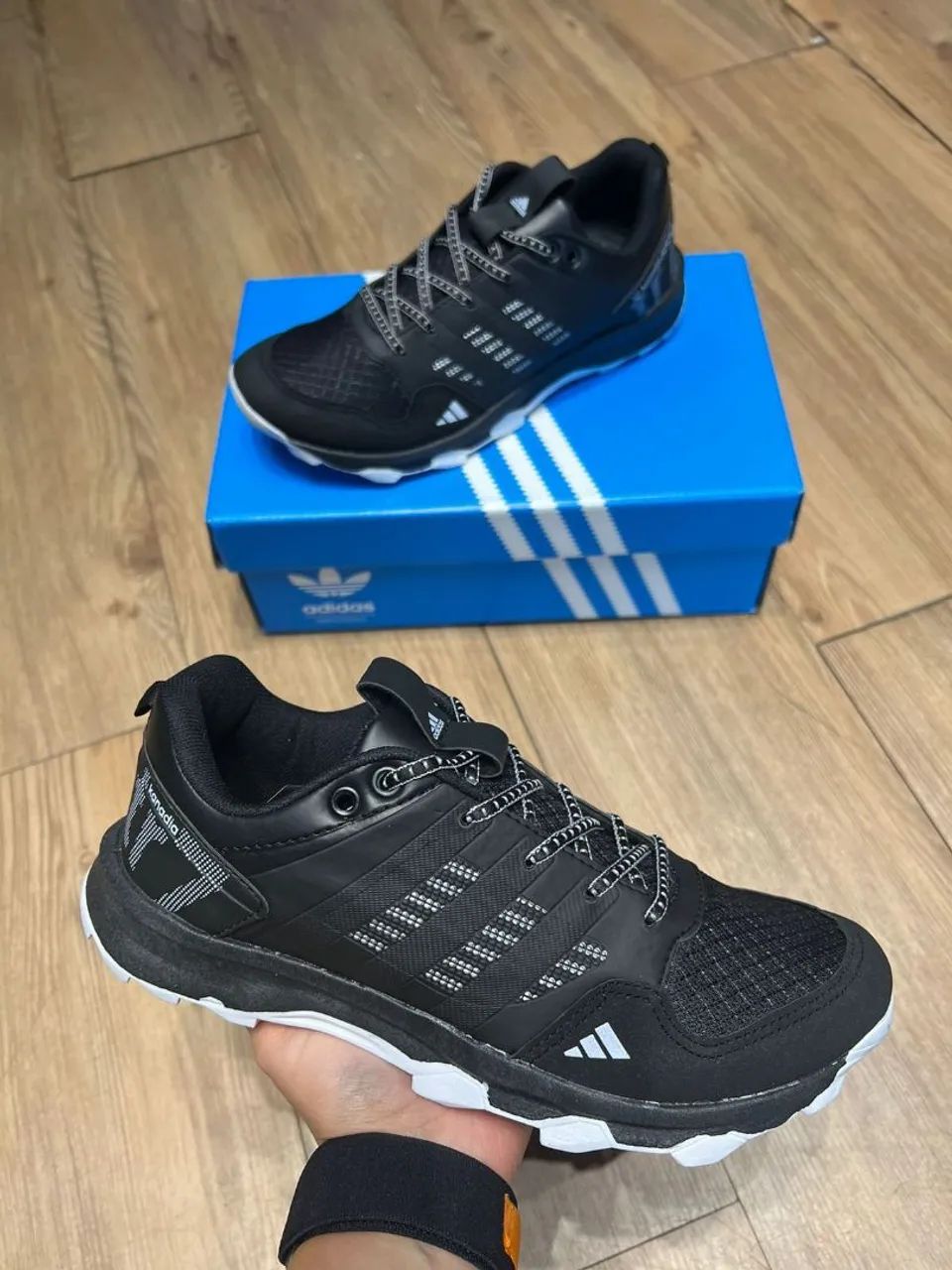 Tênis Adidas Preto - Tamanho 42 ao 45 - Foto 2