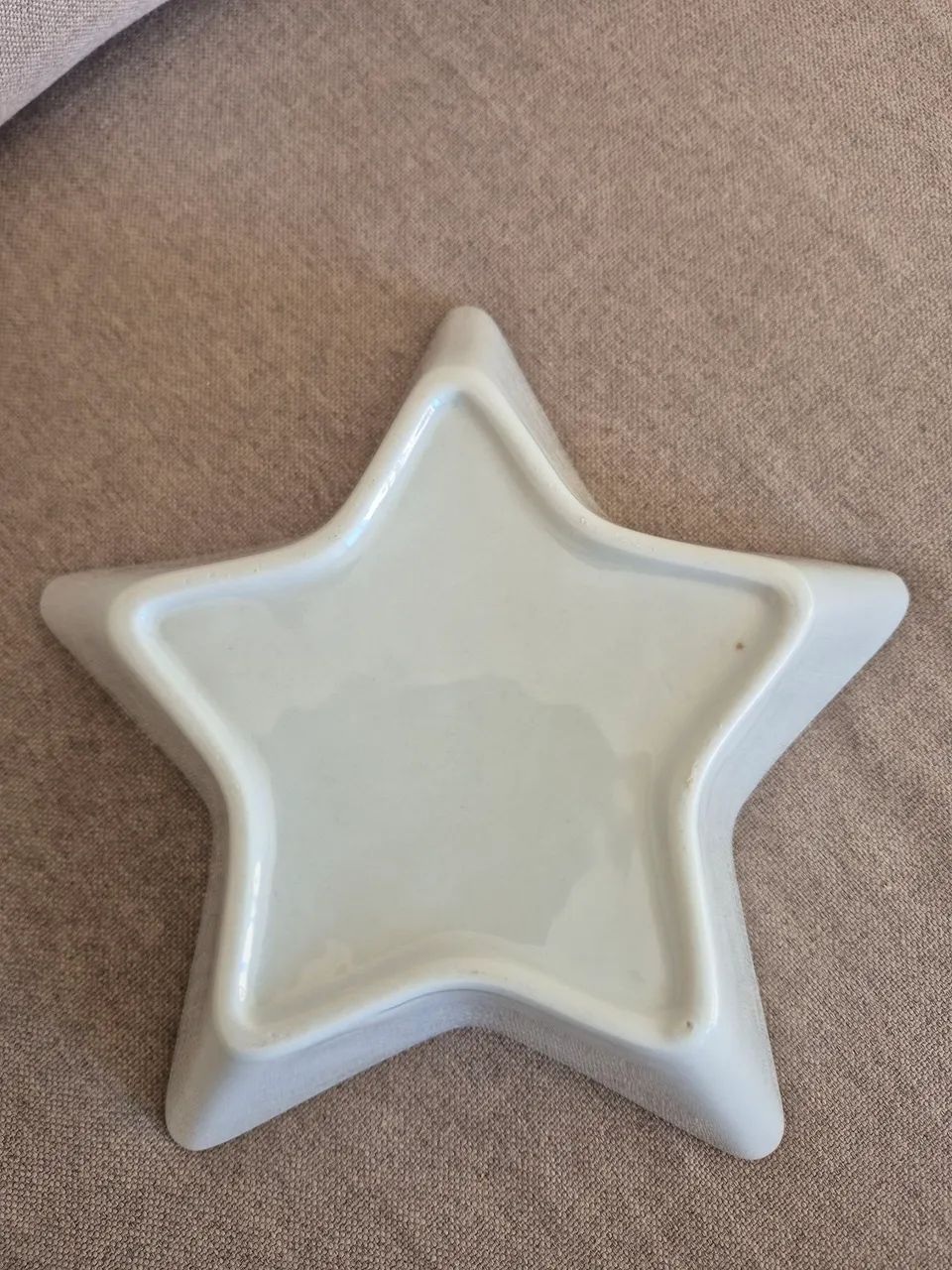 Porcelana estrela 21 cm - Foto 3