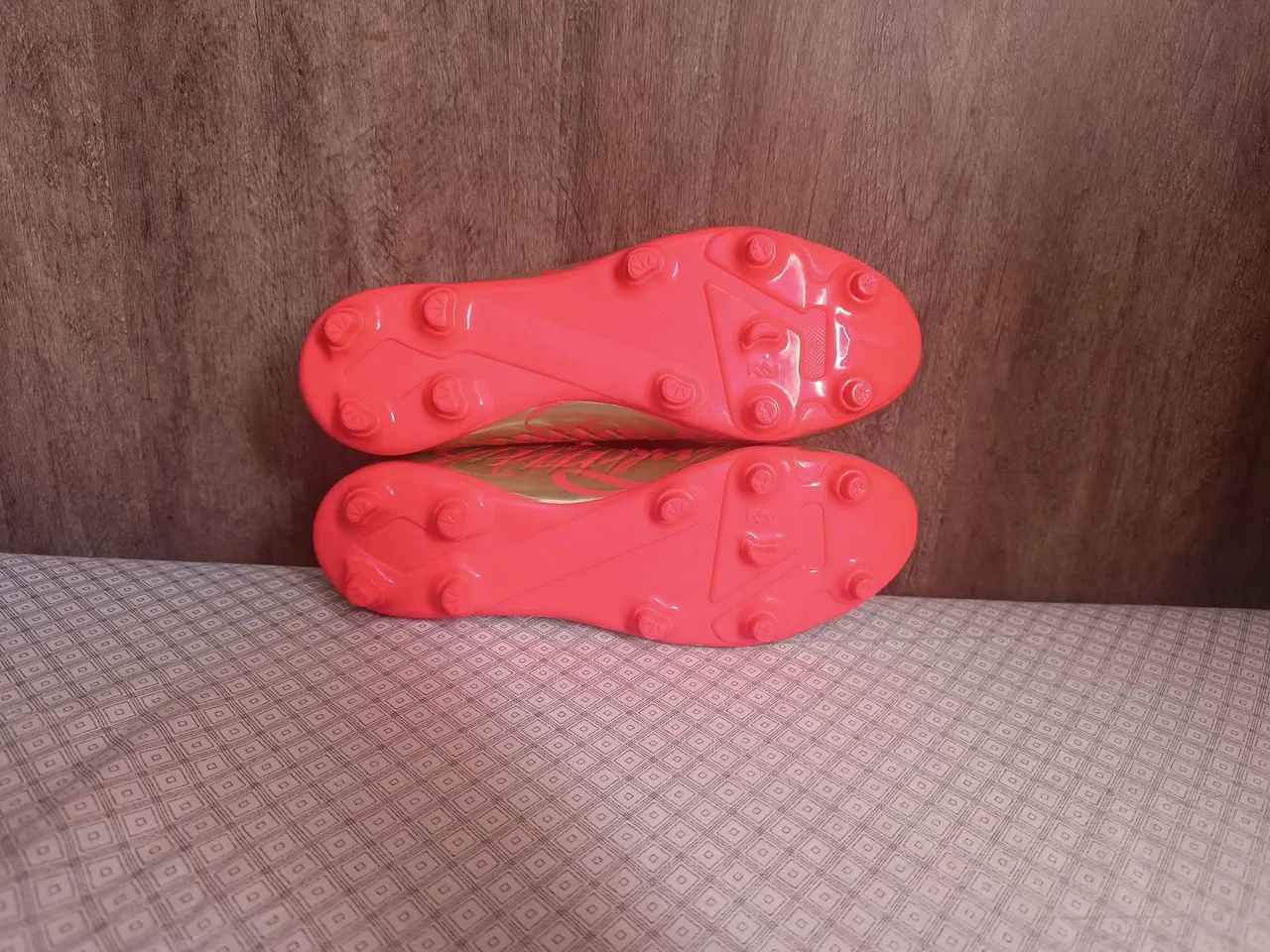Chuteira Puma Future Z 1.3 Campo FG/AG "Dream Chase" - Foto 4