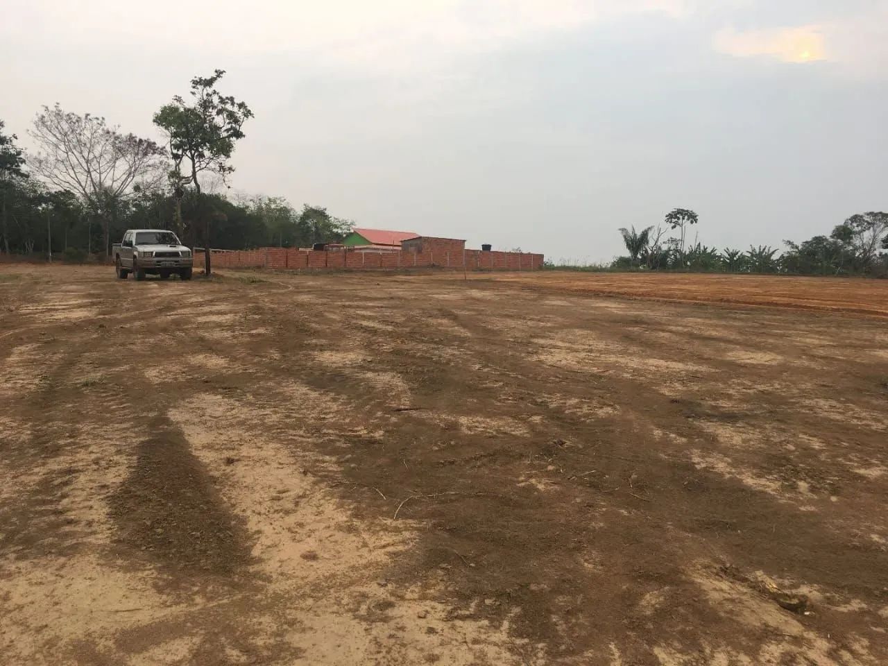 Terreno com acesso asfaltado. - Foto 9