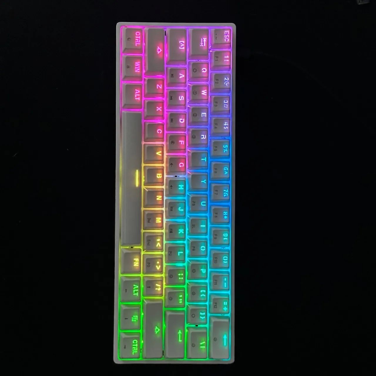 Teclado Mecânico Gamer Skyloong SK61 - Switch red - Seminovo - Foto 4