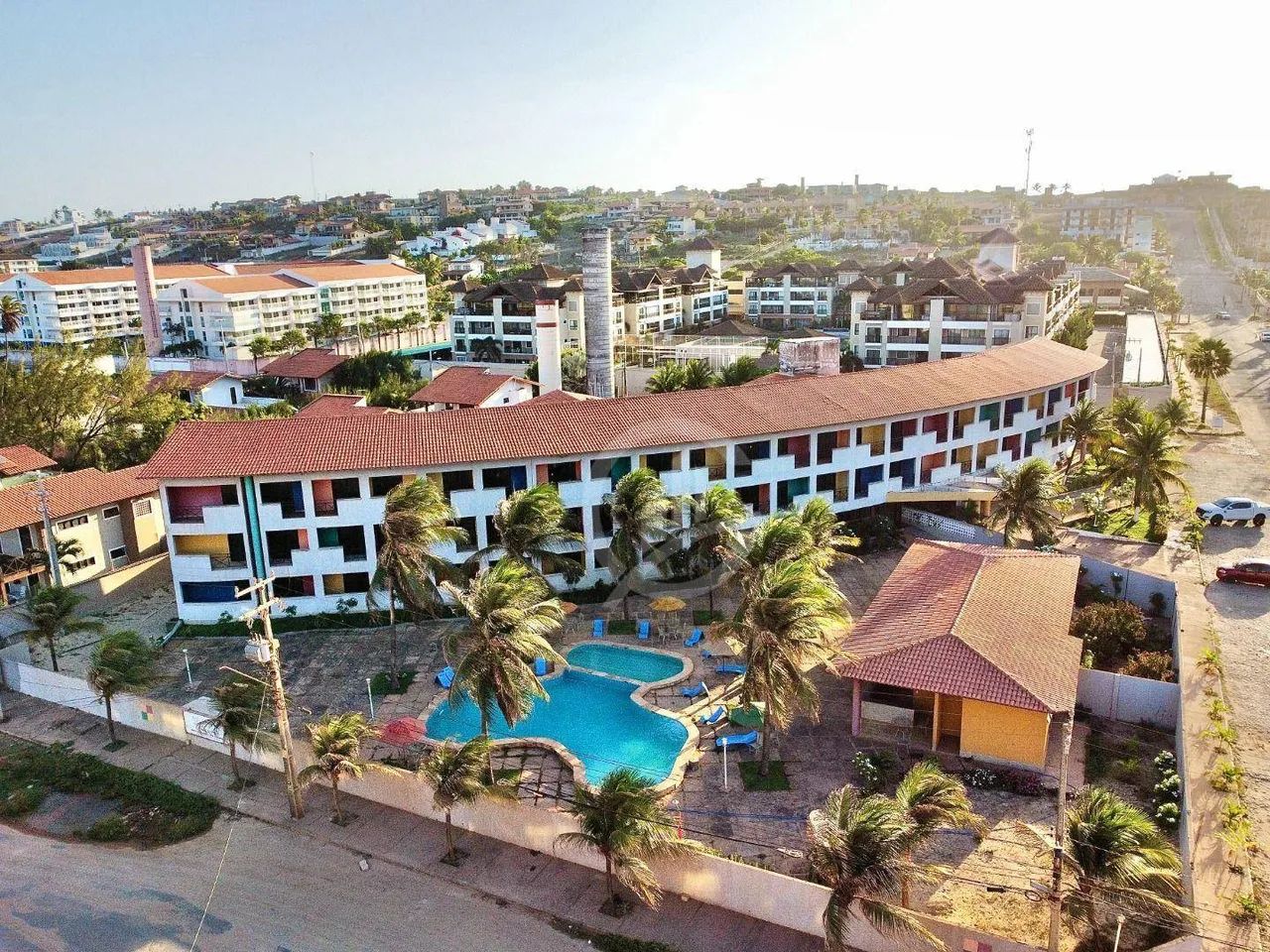 Hotel com 60 dormitórios à venda, 4800 m² por R$ 6.900.000,00 - Porto das Dunas - Aquiraz/