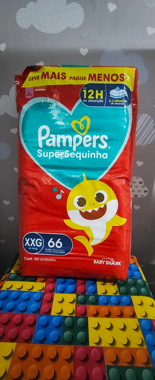 Fraldas Pampers SuperSequinha XXG 66 Baby Shark