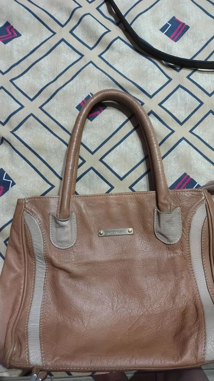 Bolsa  em couro marrom