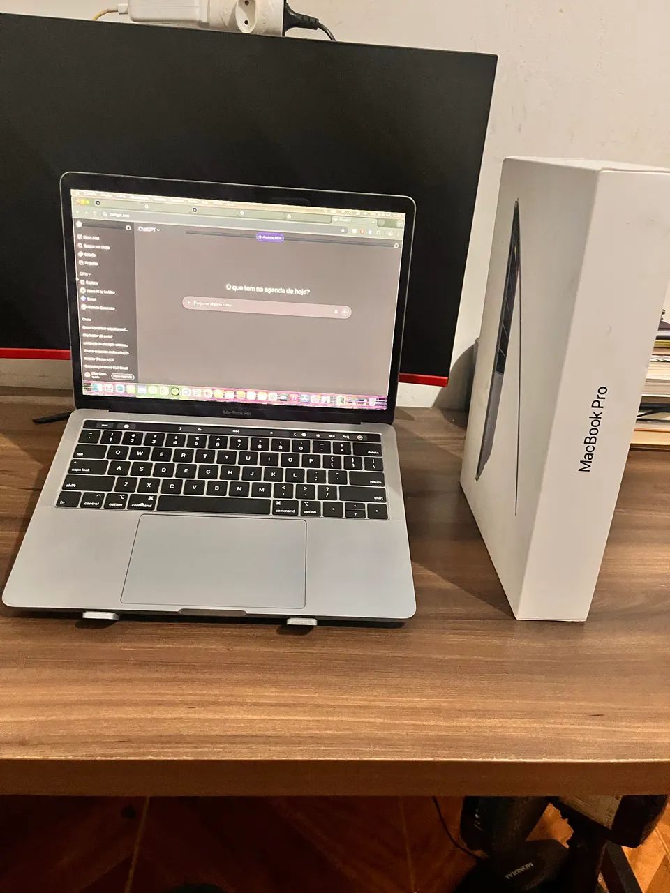 macbook pro 13 2019