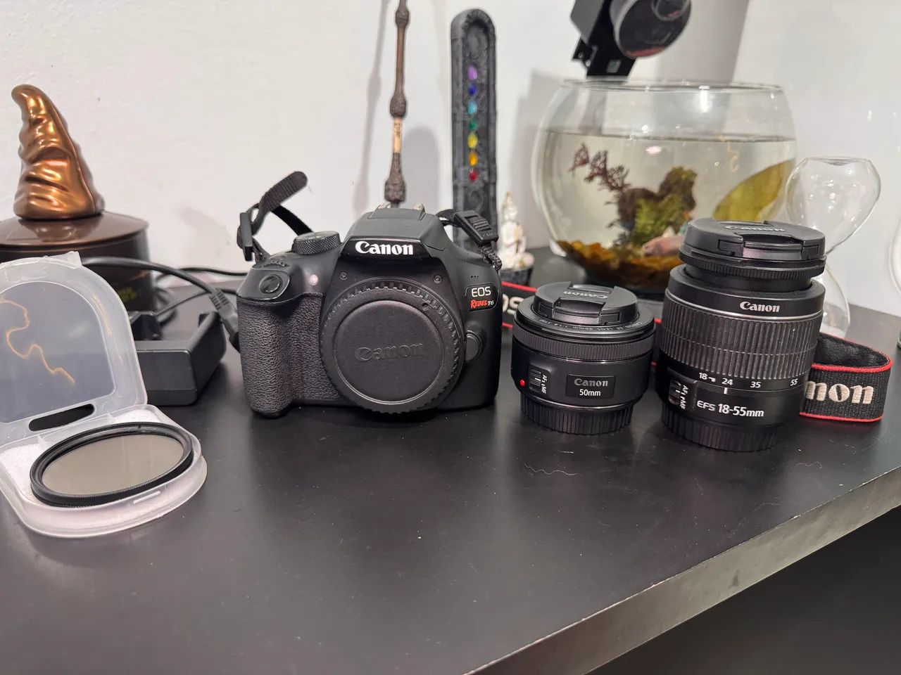 Câmera Cânon Rebel T6 + lente 18mm + lente 50mm + acessórios 