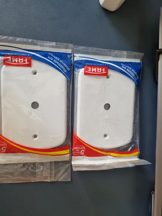 Tomadas placa e Interruptores FAME 64985877472899120