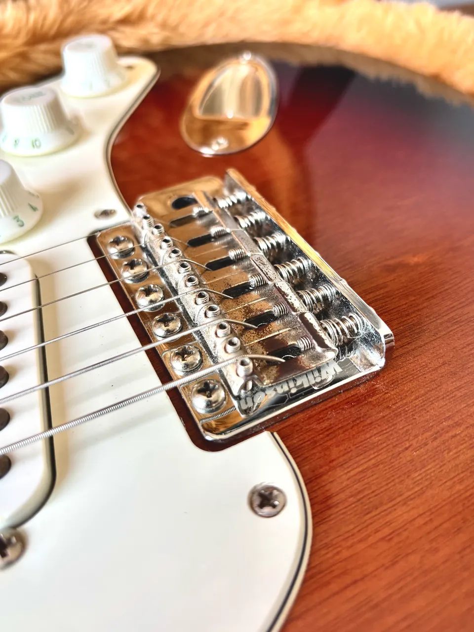 Squier Classic Vibe 60s Sunburst - Foto 5