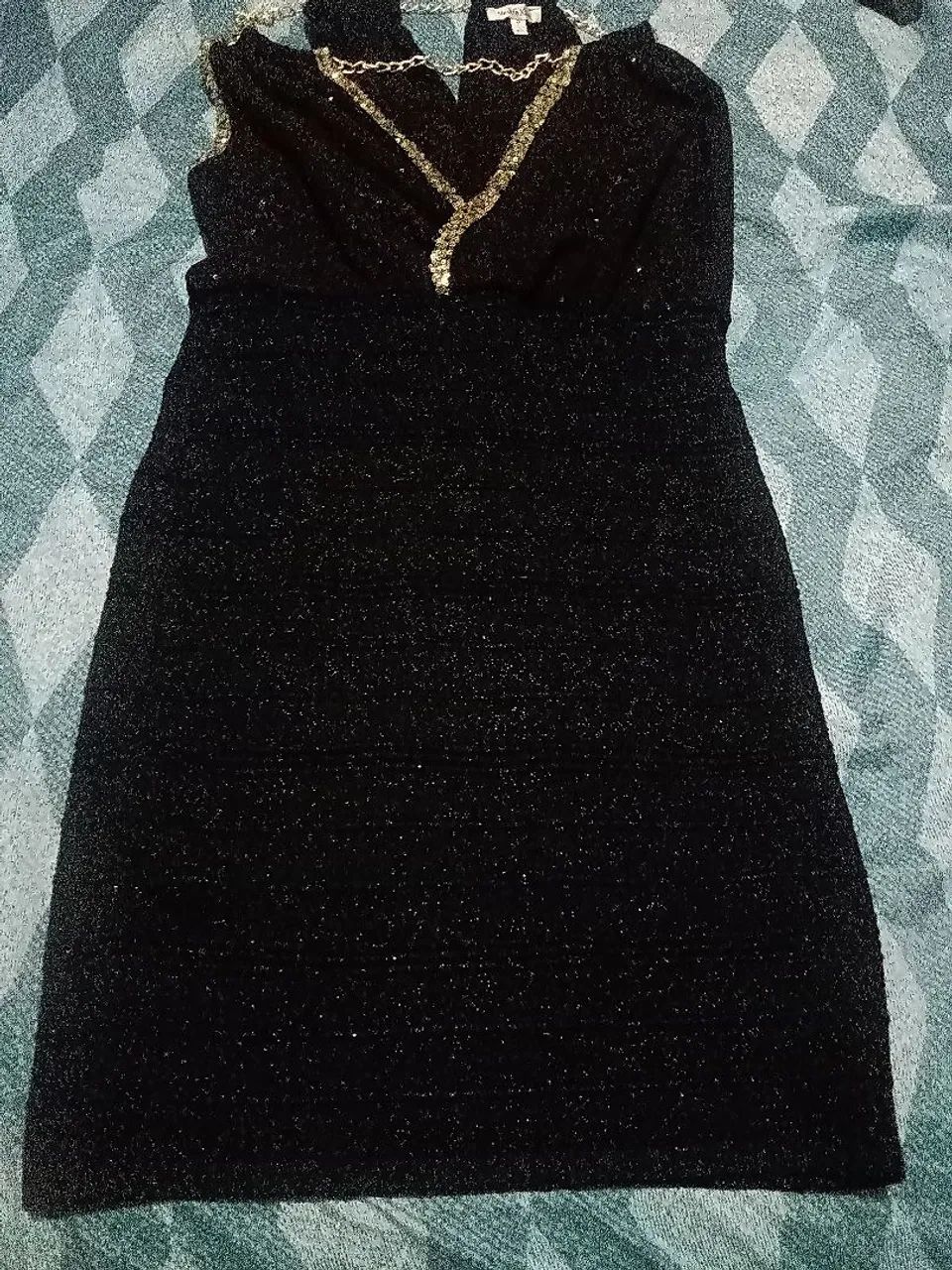 Vestido preto elegante  - Foto 2