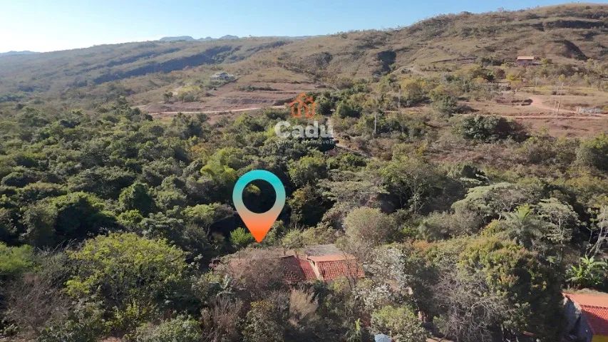 Chácara 3 quartos com Nascente - 3km da Cidade - Delfinópolis/MG - Foto 2
