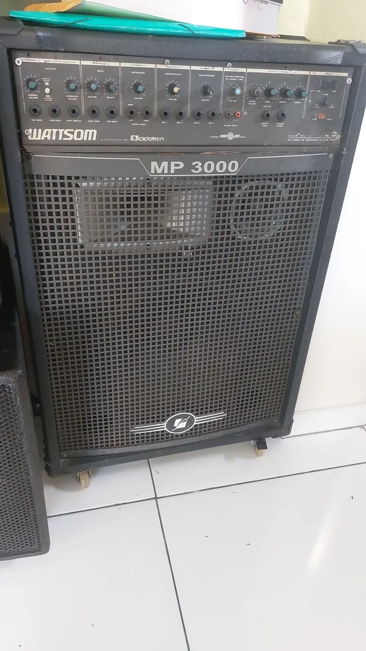 Wattsom MP 3000 - Amplificador de Som Profissional