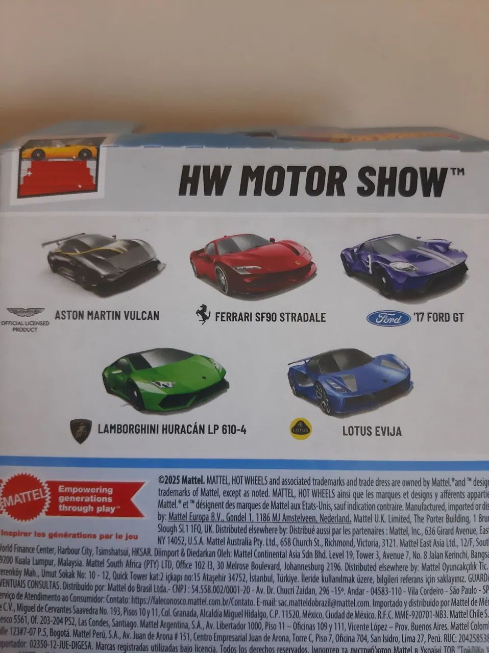 Hot Wheels 5 pack - Ferrari, Aston Martin - Foto 3