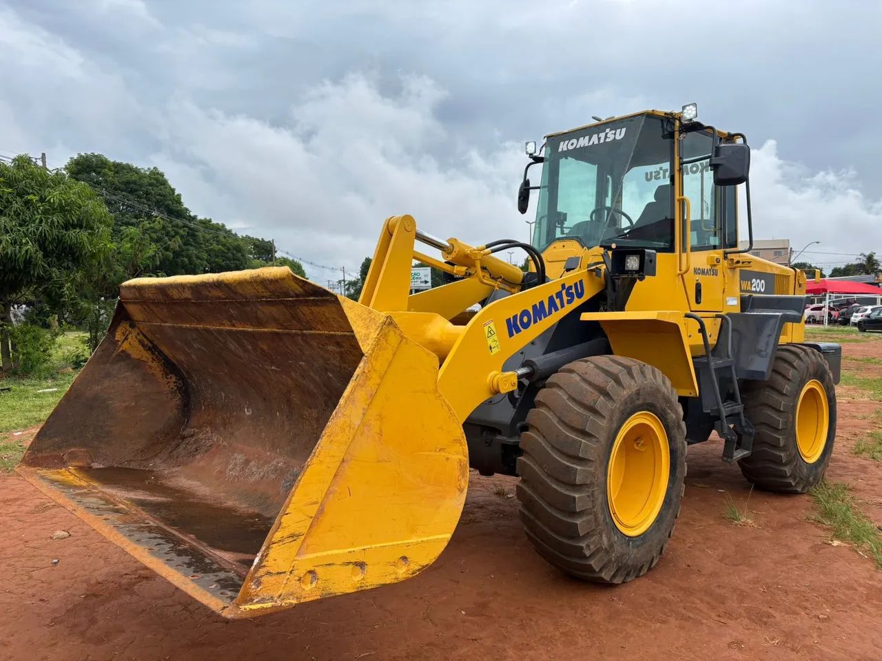 Pa Carregadeira 2016 Komatsu WA200  - Foto 3