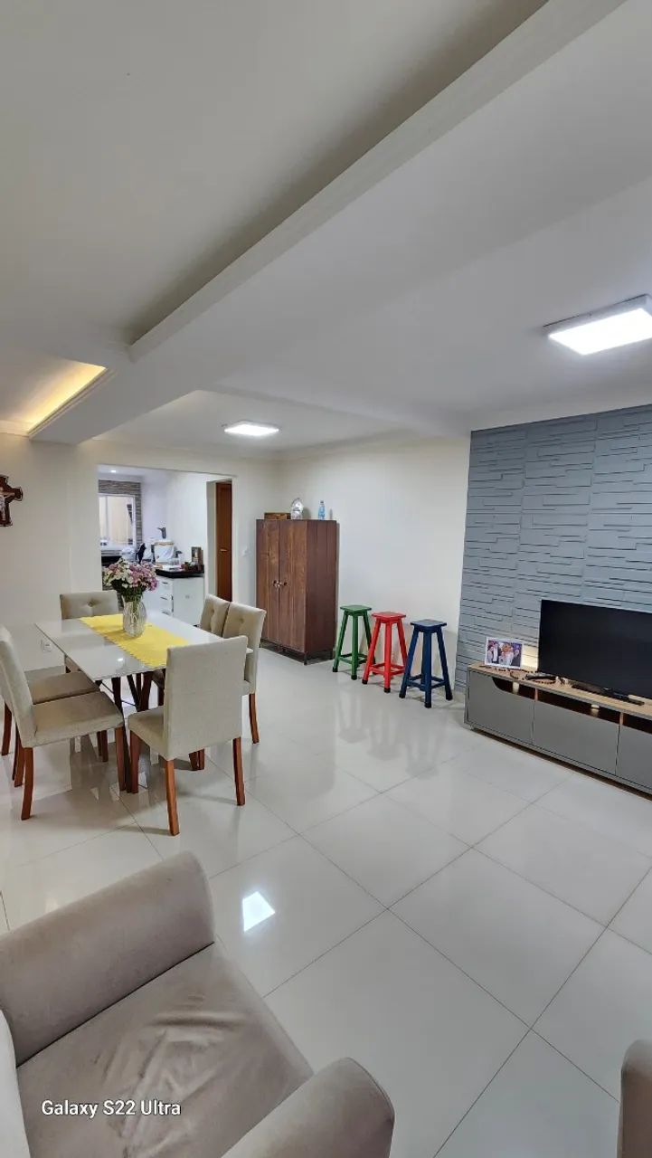 Casa em Vila Próximo ao Shopping Estação