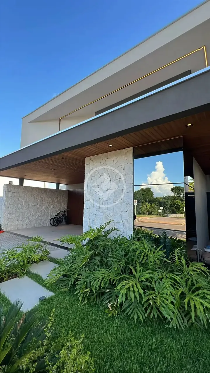 Vende-se Casa térrea e moderna no Florais do Parque. codigo: 115180