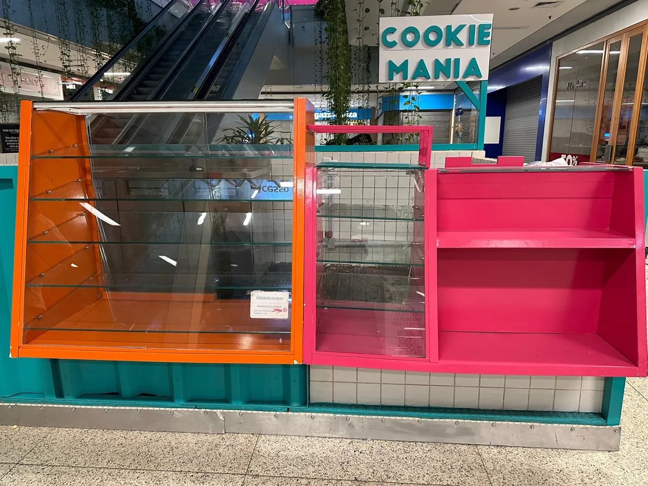 Conjunto de Balcões para Loja com vitrine  - Foto 2