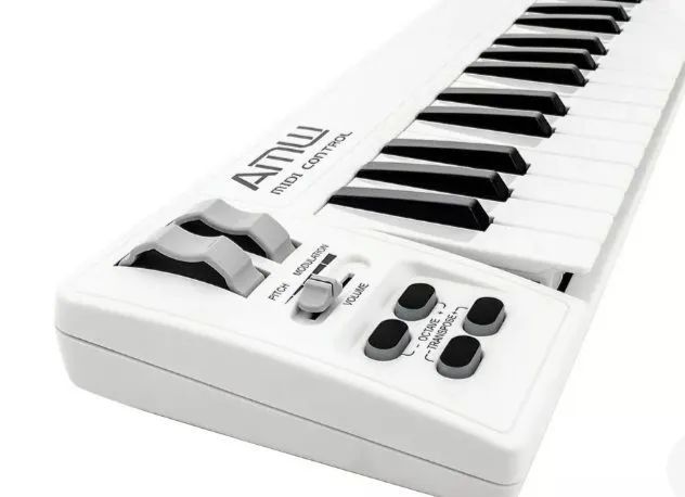 Teclado MIDI AMK Teclas Sensibilidade 