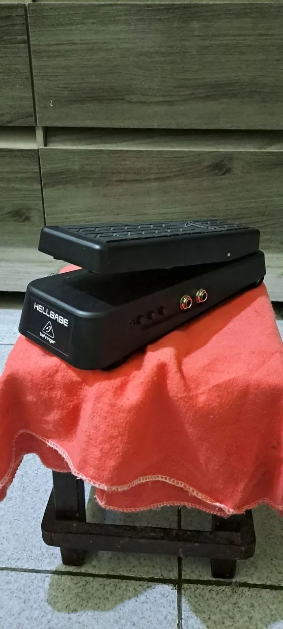 PEDAL HELLBABY BEHRINGER HB01 - Foto 3