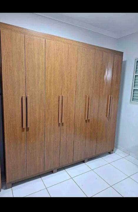 Guarda-Roupa 