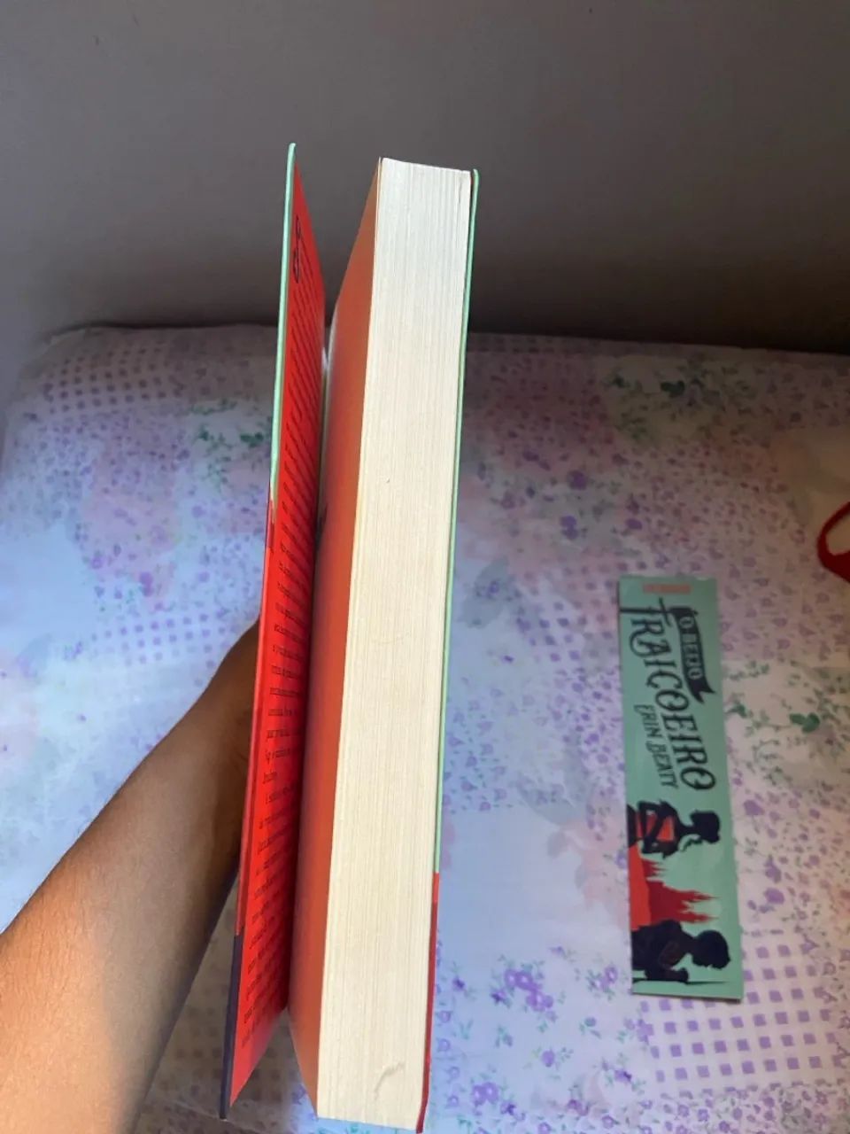 O Beijo Traiçoeiro - Erin Beaty - Foto 2