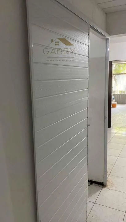 Portas de PVC com alumínio 