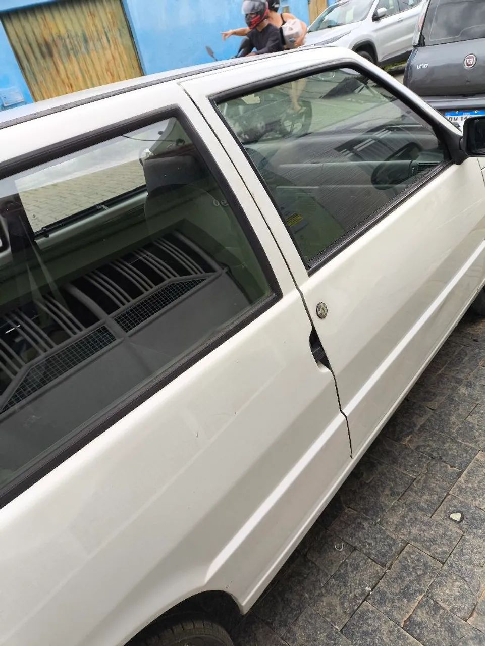Vende-se Fiat uno 2013 muito novo - Foto 4