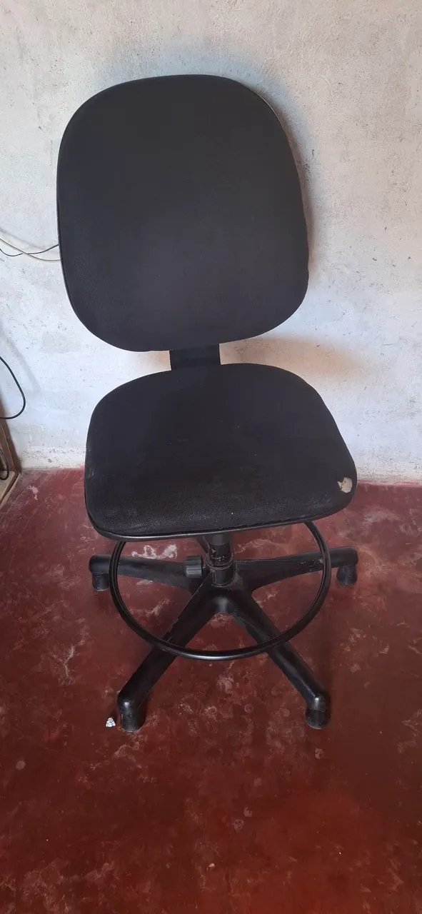 Cadeira de Escritório Giratória com Rodinhas