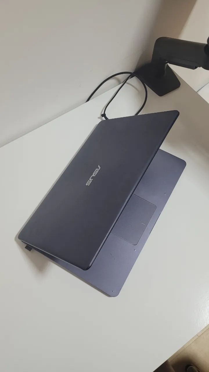 Notebook Asus VivoBook X510UR - I5 | 250GB SSD | 16GB RAM| NVIDIA